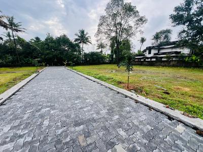 Image of 2610 Sq.ft Residential Plot / Land for sale in Aluva, Kochi for Rs. 4500000