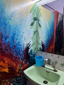 Image of 2430 Sq.ft 3 BHK Builder Floor for sale in Kailash Colony, New Delhi for Rs. 29000000
