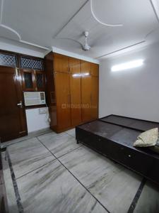Bedroom Image of 1300 Sq.ft 4 BHK Independent House for rent in Gautam Nagar New Delhi for Rs. 47000