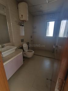 Bathroom Image of 2650 Sq.ft 3 BHK Apartment / Flat for sale in Jaypee The Kalypso Court, Sector 128 Noida for Rs. 45000000