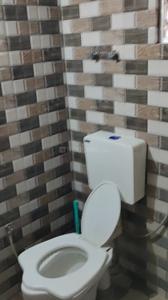 Bathroom Image of 500 Sq.ft 2 BHK Apartment / Flat for rent in Darshan Purwa Kanpur for Rs. 17000