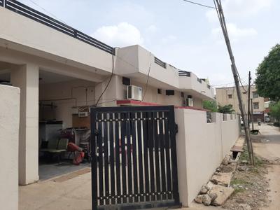 Image of 4800 Sq.ft 8 BHK Villa for rent in Nehru Nagar, Rewa for Rs. 45000