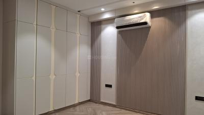 Image of 2484 Sq.ft 3 BHK Builder Floor for sale in Sector 23, Gurgaon for Rs. 33000000