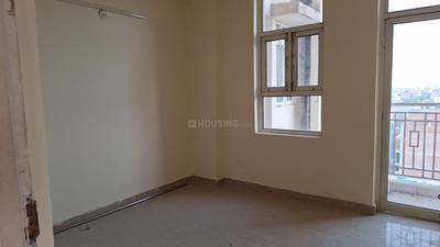 Bedroom Image of 700 Sq.ft 2 BHK Apartment / Flat for rent in Shree Vardhman Mantra, Sector 67 Gurgaon for Rs. 18000