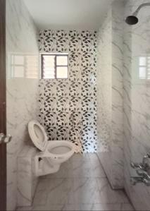 Bathroom Image of 1100 Sq.ft 3 BHK Apartment / Flat for sale in Shreenathji Manorath Radhe Shyam, Sevasi Vadodara for Rs. 5700000