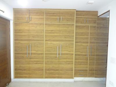 Bedroom Image of 4000 Sq.ft 4 BHK Builder Floor for rent in Maharani Bagh New Delhi for Rs. 350000