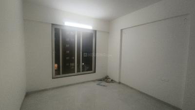 Bedroom Image of 850 Sq.ft 2.5 BHK Apartment / Flat for rent in Akurdi Pune for Rs. 33000