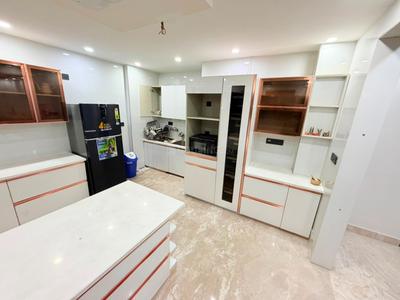 Kitchen Image of 2000 Sq.ft 3 BHK Builder Floor for rent in Mansarover Garden New Delhi for Rs. 62500