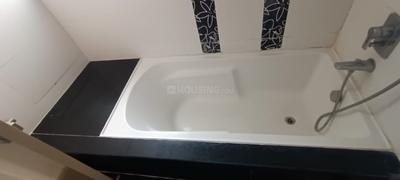 Bathroom Image of 2105 Sq.ft 3 BHK Apartment / Flat for rent in Tata Aquila Heights, Jalahalli Bengaluru for Rs. 55000