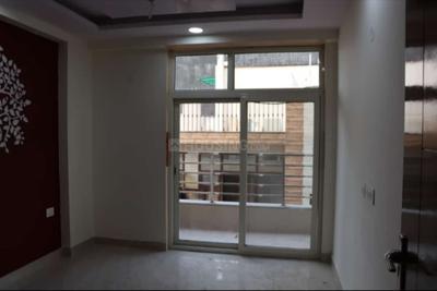 Image of 1020 Sq.ft 2 BHK Apartment / Flat for sale in Sector 104, Noida for Rs. 5000000