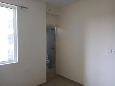 Bedroom Image of 650 Sq.ft 3 BHK Apartment / Flat for rent in Pyramid Infinity, Sector 70 Gurgaon for Rs. 20000