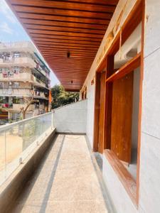 Balcony Image of 1350 Sq.ft 3 BHK Apartment / Flat for sale in Shalimar Garden Ghaziabad for Rs. 12000000