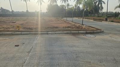 Image of 1200 Sq.ft Residential Plot / Land for sale in United Serinity, Chokkondahalli, Kolar for Rs. 3499999