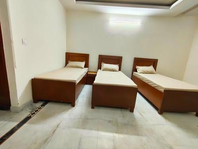 Bedroom Image of Bhagwati PG in Sector 36, Noida