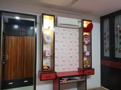 Bedroom Image of 2150 Sq.ft 4 BHK Apartment / Flat for rent in Peer Muchalla Zirakpur for Rs. 45000
