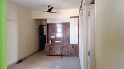Living Room Image of 600 Sq.ft 2 BHK Apartment / Flat for sale in Shree Vardhman Mantra, Sector 67 Gurgaon for Rs. 7350000