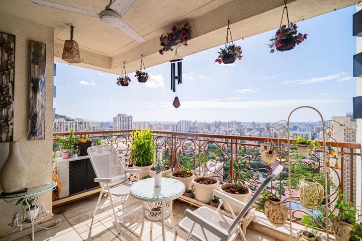 Hiranandani Somerset Tower Main Image 1