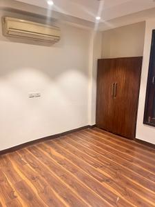 Bedroom Image of 1440 Sq.ft 3 BHK Builder Floor for rent in Kailash Colony New Delhi for Rs. 85000