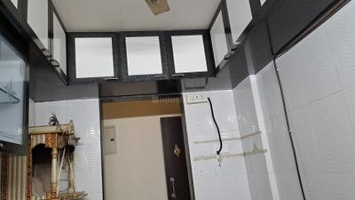 Kitchen Image of 660 Sq.ft 2 BHK Apartment / Flat for rent in Borivali East Mumbai for Rs. 46000