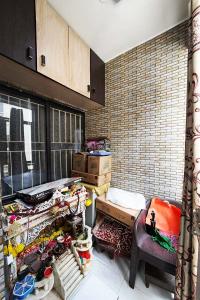 Balcony Image of 990 Sq.ft 2 BHK Apartment / Flat for sale in Adalaj Gandhinagar for Rs. 4800000
