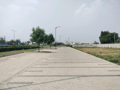 Image of 1260 Sq.ft Residential Plot / Land for sale in BPTP District 6 Block L, Sector 84, Faridabad for Rs. 24500000