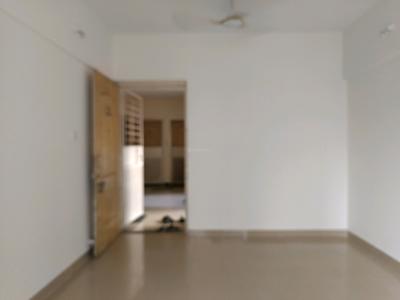 Living Room Image of 950 Sq.ft 2 BHK Apartment / Flat for rent in Magarpatta Iris, Magarpatta City Pune for Rs. 34000