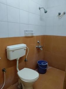Common Bathroom Image of 400 Sq.ft 1 RK Apartment / Flat for rent in Indira Nagar Bengaluru for Rs. 20000