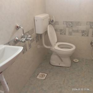 Bathroom Image of 850 Sq.ft 3 BHK Apartment / Flat for rent in Shree Residency, Chikhali Pune for Rs. 22000