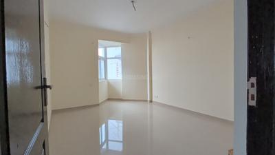 Bedroom Image of 1750 Sq.ft 3 BHK Apartment / Flat for rent in Assotech The Nest, Crossings Republik Ghaziabad for Rs. 25000