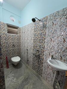 Bathroom Image of 1000 Sq.ft 2 BHK Builder Floor for rent in Kasba Kolkata for Rs. 13000