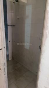 Bathroom Image of 680 Sq.ft 1 BHK Apartment / Flat for rent in Signature Sampad, Sarkhej Ahmedabad for Rs. 19500