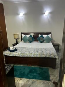 1 BHK Independent House