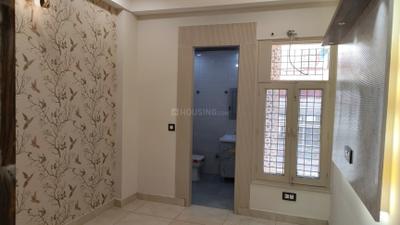 Bedroom Image of 1355 Sq.ft 3 BHK Builder Floor for sale in Indirapuram Ghaziabad for Rs. 11800000