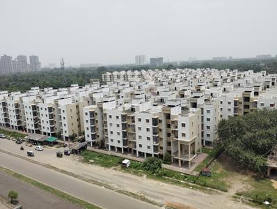 Balcony Image of 920 Sq.ft 3 BHK Apartment / Flat for sale in Shapoorji Pallonji Shukhobrishti, New Town Kolkata for Rs. 6650000