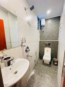 Image of 1800 Sq.ft 3 BHK Apartment / Flat for rent in Palasia, Indore for Rs. 31000
