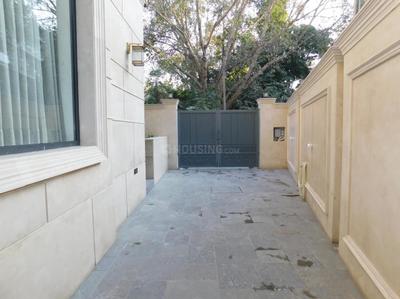 Balcony Image of 4590 Sq.ft 4 BHK Builder Floor for sale in Vasant Vihar New Delhi for Rs. 270000000