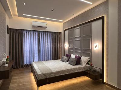 Bedroom Image of 745 Sq.ft 2 BHK Apartment / Flat for sale in Kandivali West Mumbai for Rs. 28000000