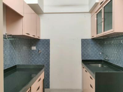 Kitchen Image of 950 Sq.ft 2 BHK Apartment / Flat for rent in Lodha Amara, Thane West Thane for Rs. 45000