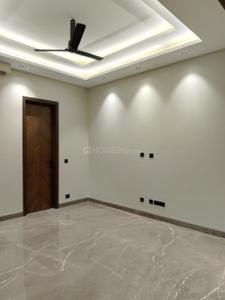 Bedroom Image of 2016 Sq.ft 3 BHK Builder Floor for sale in Defence Colony New Delhi for Rs. 129000000