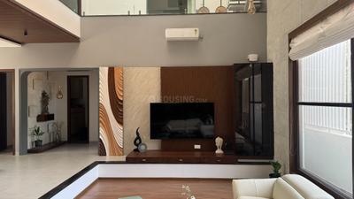 Balcony Image of 5315 Sq.ft 5 BHK Independent House for sale in Reliaable Lifestyle, KPC Layout Bengaluru for Rs. 95000000