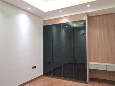 Bedroom Image of 2700 Sq.ft 4 BHK Builder Floor for sale in Paschim Vihar New Delhi for Rs. 55000000
