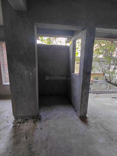 Maruthi Veedhi Main Image 1