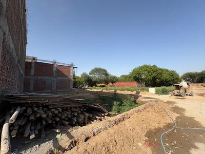 Image of 900 Sq.ft Residential Plot / Land for sale in Ghitorni, New Delhi for Rs. 9000000