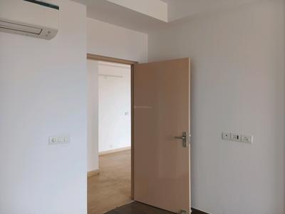 3.5 BHK Flat
