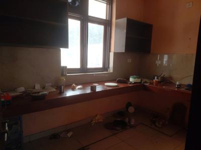 Kitchen Image of 1250 Sq.ft 2 BHK Apartment / Flat for rent in IBIS Ashraf Vihar, Chinhat Lucknow for Rs. 11000