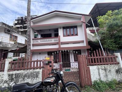 Image of 1800 Sq.ft 3 BHK Independent House for sale in Vyttila, Kochi for Rs. 14000000