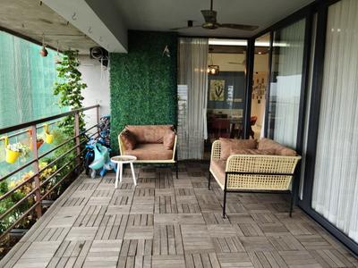 Balcony Image of 3350 Sq.ft 4 BHK Apartment / Flat for sale in Paarijat Eclat, Iscon Ambli Road Ahmedabad for Rs. 53000000