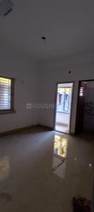 Hall Image of 870 Sq.ft 2 BHK Apartment / Flat for sale in Chinar Park Kolkata for Rs. 3390000