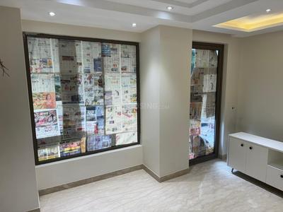 Bedroom Image of 2970 Sq.ft 4 BHK Builder Floor for sale in Janakpuri New Delhi for Rs. 70000000