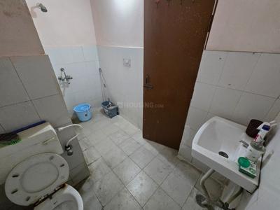 Bathroom Image of 1320 Sq.ft 2.5 BHK Apartment / Flat for sale in Panchli Khurd Meerut for Rs. 3500000
